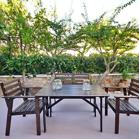 Pallas 게스트하우스 4*